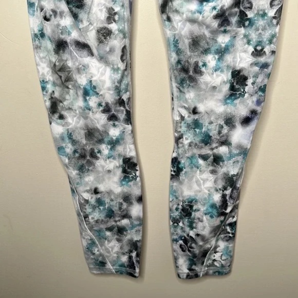 Lululemon Unlimit High-Rise Tight 25" Kaleidofloral Multi - Picture 11 of 11